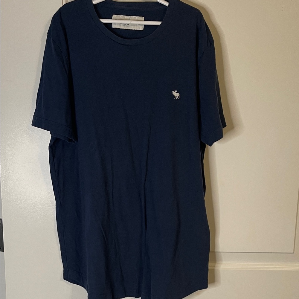 Boys Navy Blue T-Shirt, Small Abercrombie, P2P 19”